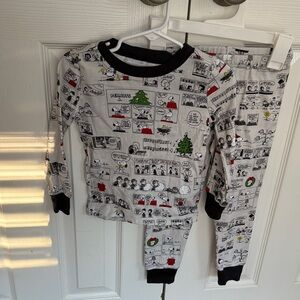 Pottery Barn Kids Peanuts Organic Christmas Comic PJ Set